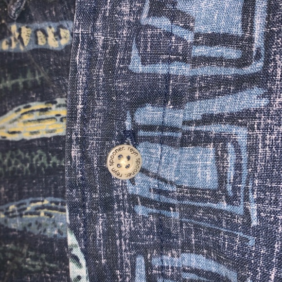 Like new Vintage Reyn Spooner Hawaiian fish print - Picture 5 of 5